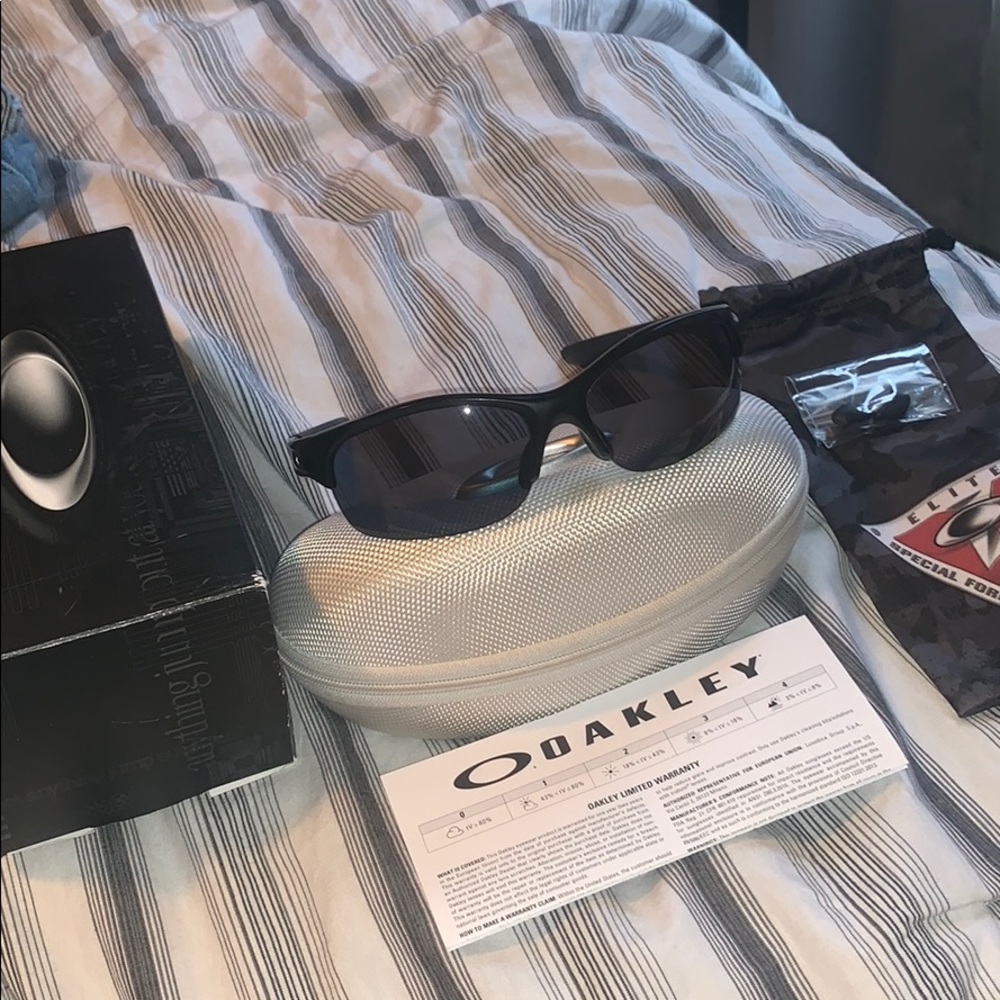 Oakley Commit Polarized Sunglasses